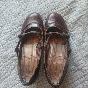 Gingham Mary Jane style heel